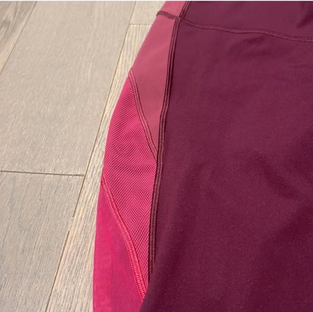 LULULEMON BERRY COLOR ME OMBRE CROPPED LEGGINGS SIZE 8